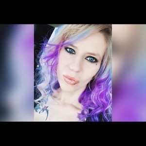 Meet your Posher, Buffy